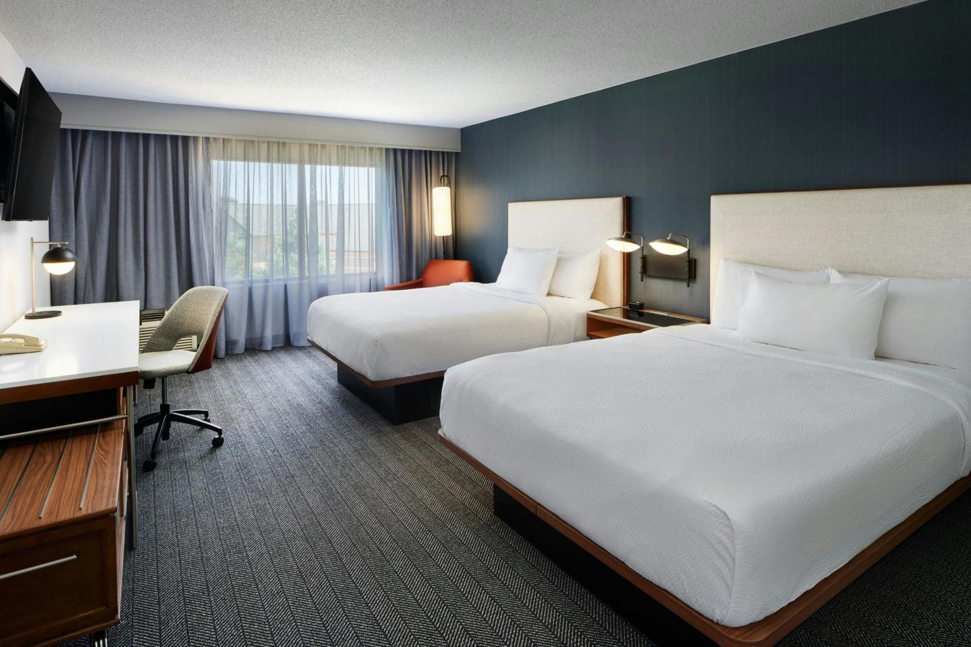 Hotel Courtyard Boulder 3*